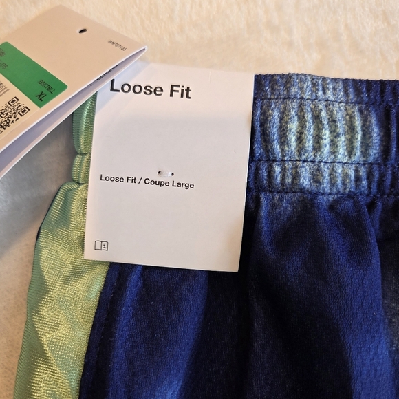 New Nike Dri-FIT Kids XL Blue Green Basketball Short Loose Fit Youth Athletic - Picture 9 of 10